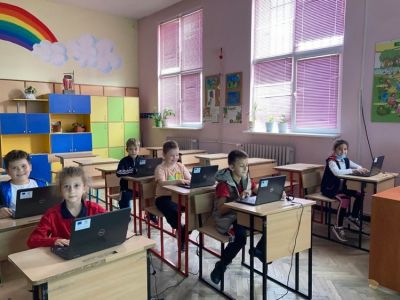 Равен достъп до училищно образование в условията на кризи - 2021 11